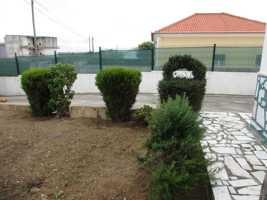 Pousada Iberica Sobralense Sobral de Monte Agraço Exterior foto